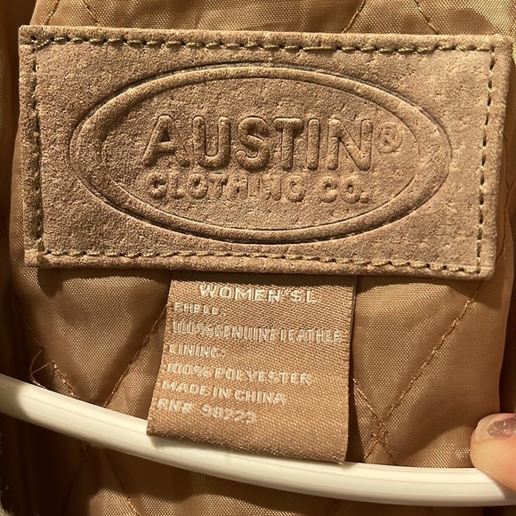 Austin Clothing Co. Leather jacket size large - Picture 7 of 11